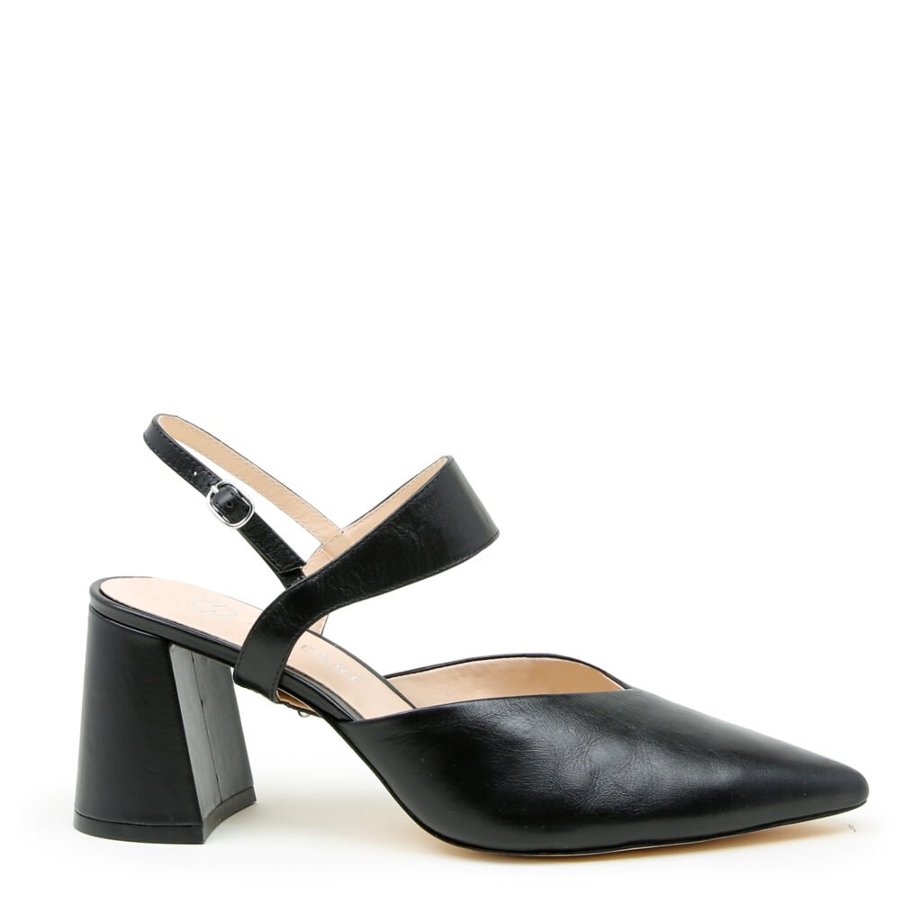 Sustainable shoe line Alterre V mule in black with Elsie strap